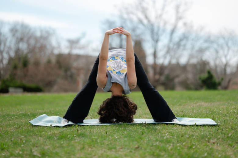 Striking Balance:  Navigating Chronic Pain and Mental Health in Women